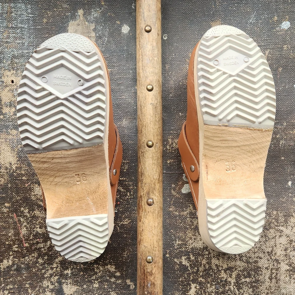 MIA Brown Leather Clogs - Picture 4 of 4